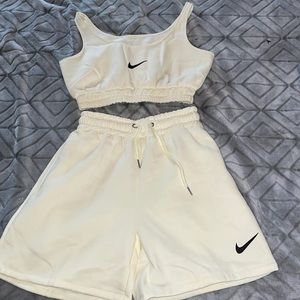 Nike two piece set